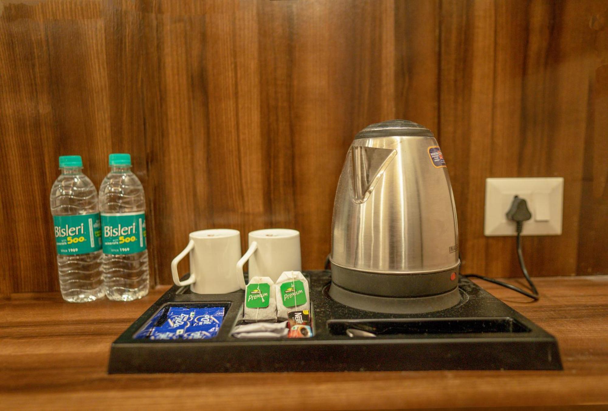 Hotel Vasdaa Grand Dehradun Esterno foto