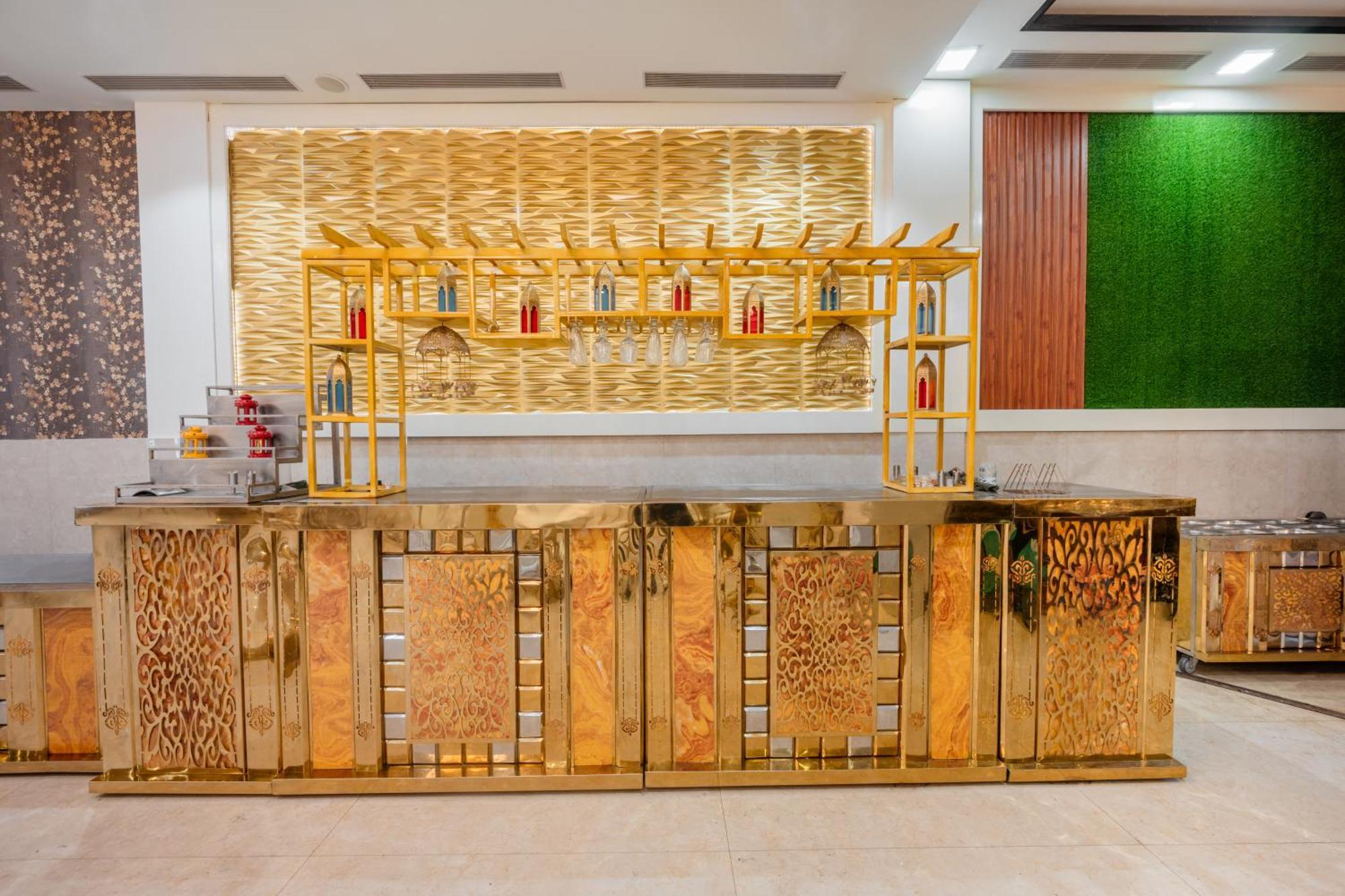 Hotel Vasdaa Grand Dehradun Esterno foto